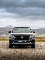 Volkswagen Touareg R-Line Black Edition 2019 года (UK)